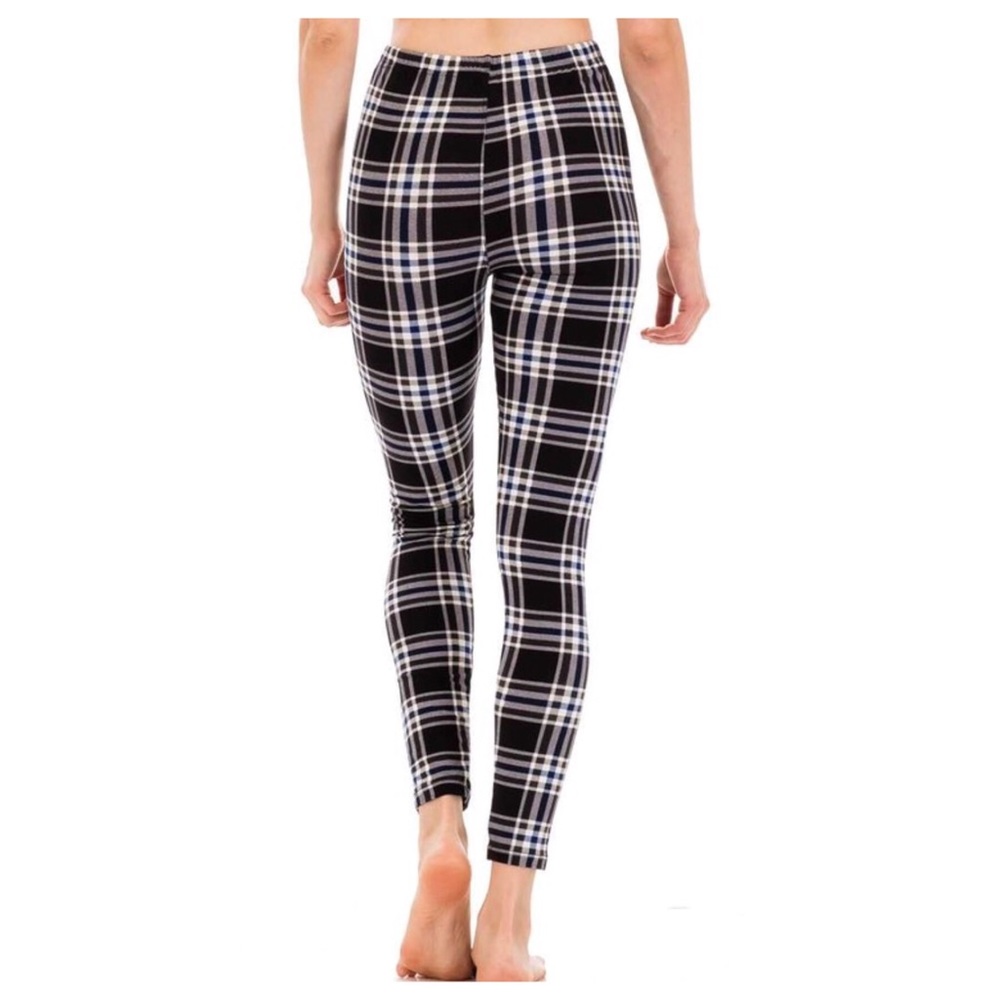 Last❗️Black, blue & white plaid high waist legging - Picture 3 of 4